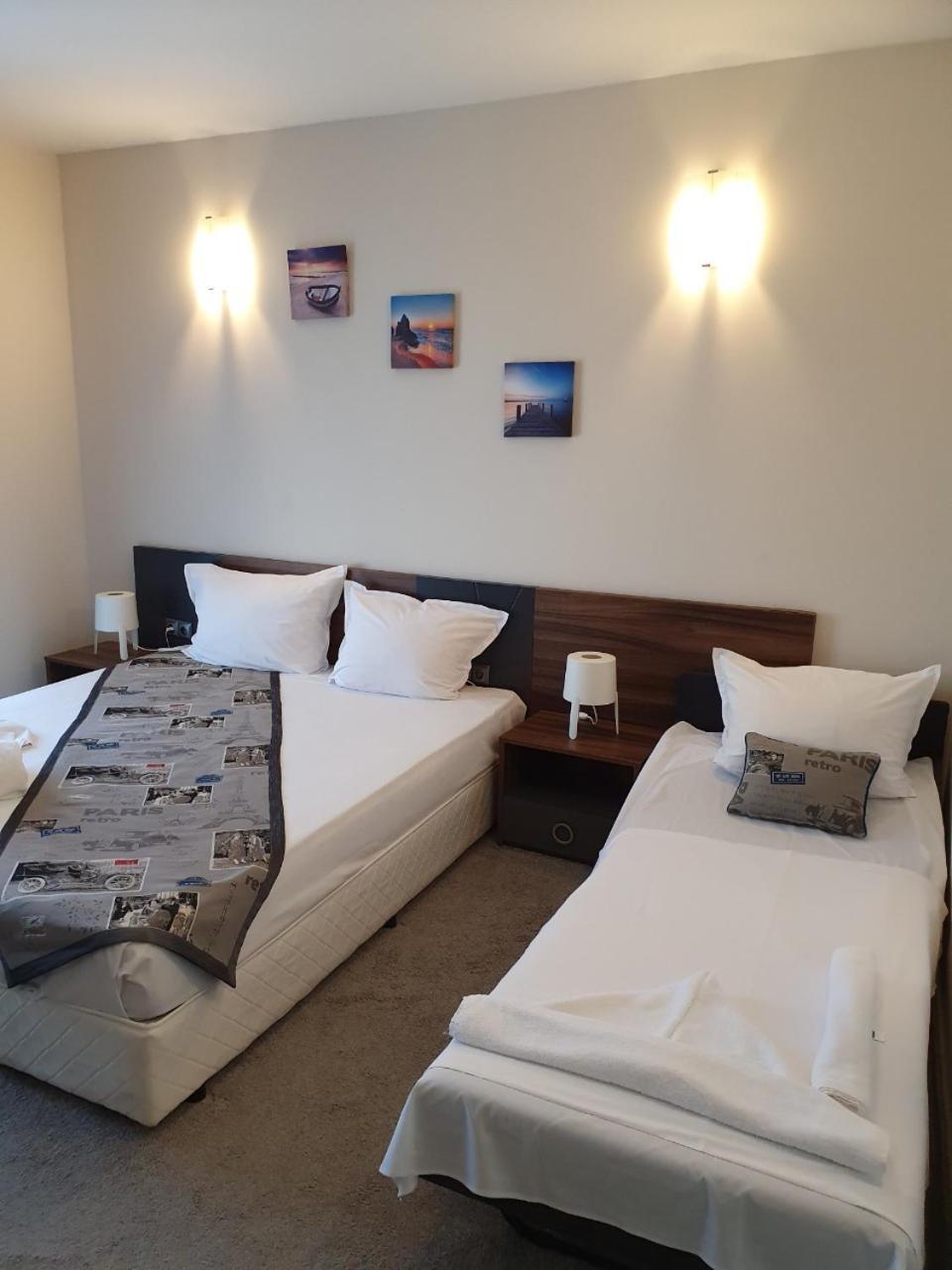 Hotel Novel City Burgas City Zimmer foto