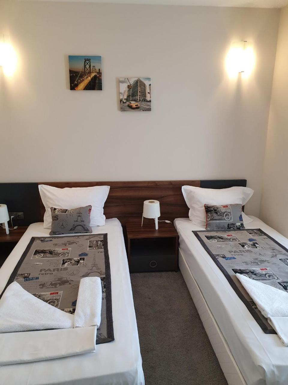 Hotel Novel City Burgas City Zimmer foto